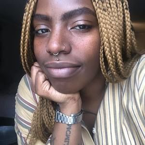 Meet your Posher, Savanna